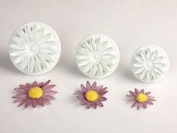 Cutter set daisy (sprung) 3pc/pack