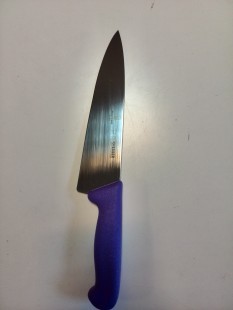 Allergen knife, purple handle